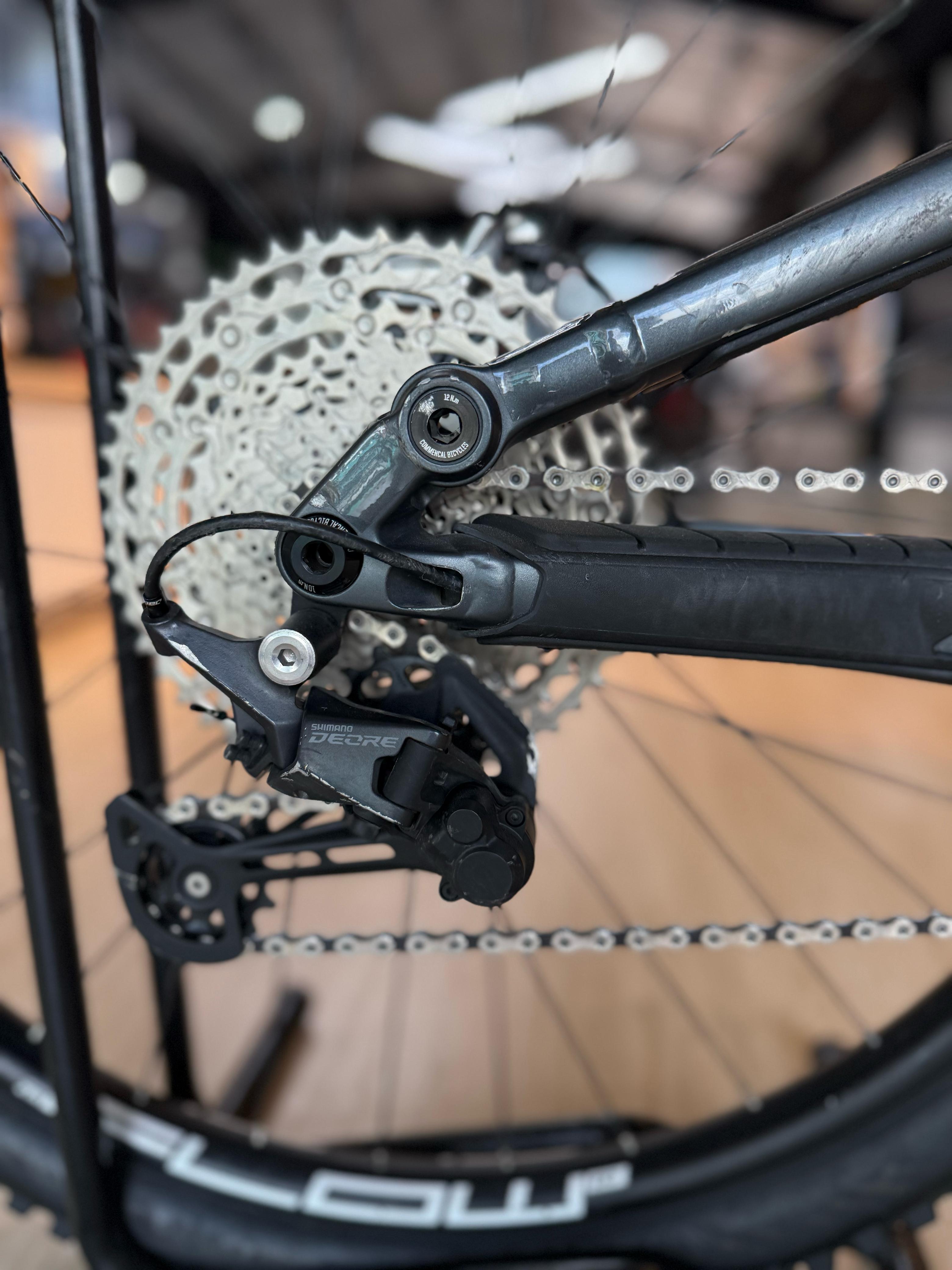 Bicicleta usada Commecal Meta AM29