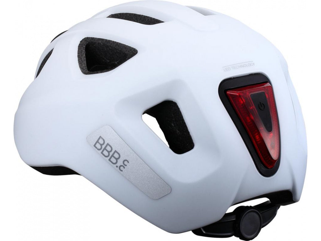 Casco BBB Sonar