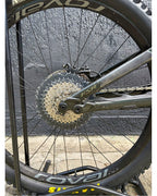 Bicicleta ebike usada Knevo Alum