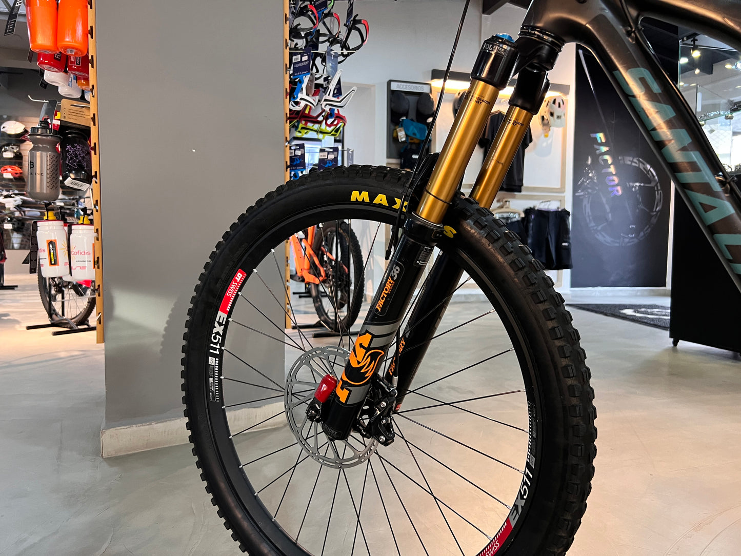 Bicicleta Usada Santa Cruz Bronson C kit s