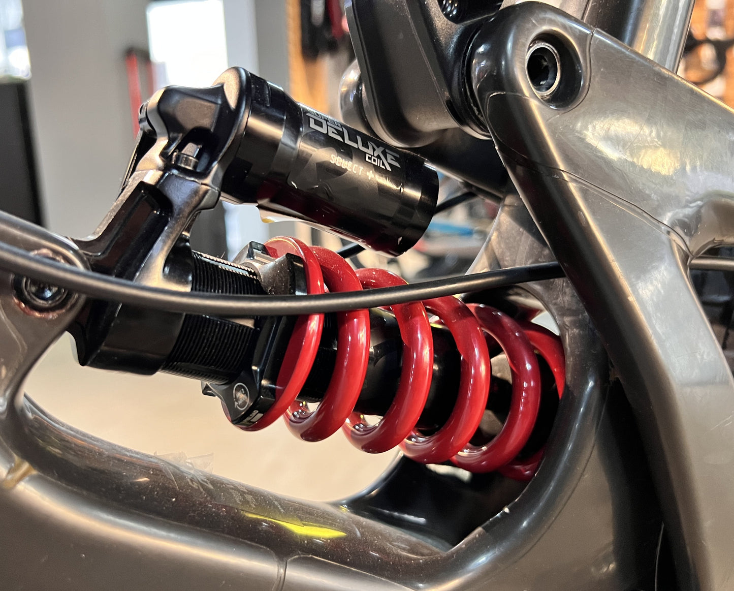 Bicicleta Usada Santa Cruz Nomad V4 CC