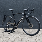 Bicicleta Demo Factor Ostro 1,0