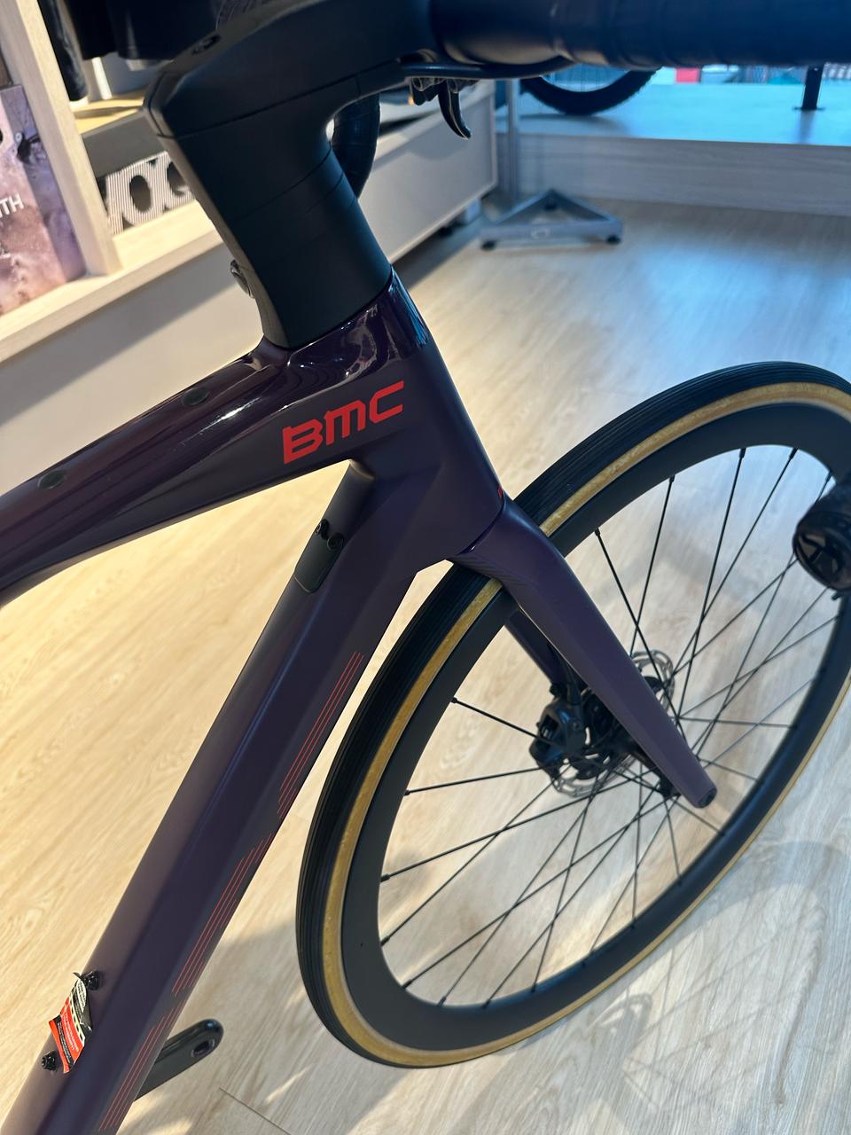 Bicicleta Usada BMC Roadmachine 01 FOUR