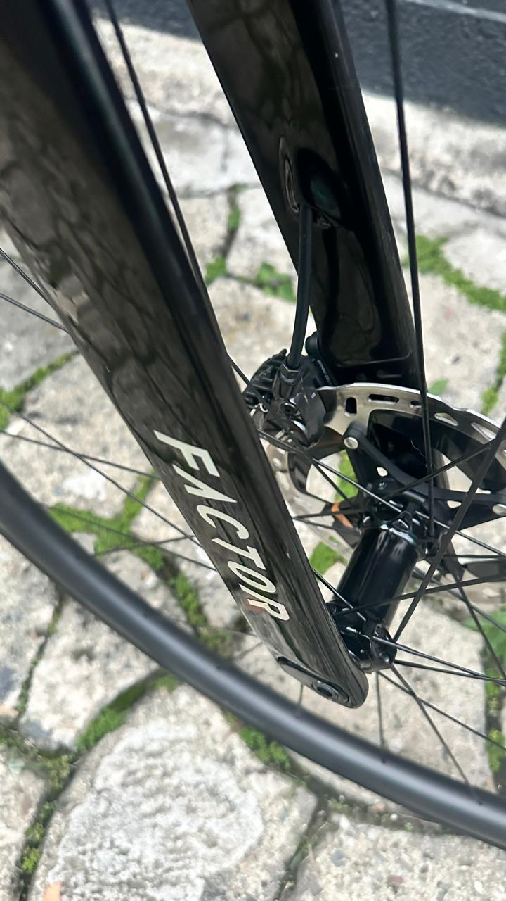 Bicicleta Demo Factor Ostro 1,0