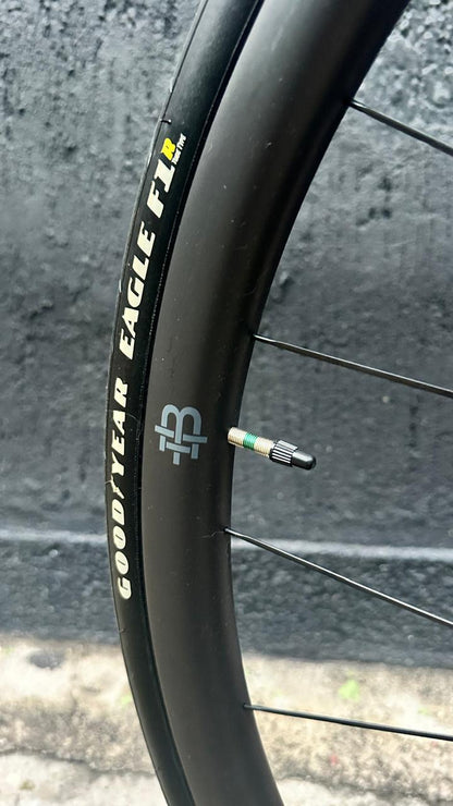 Bicicleta Demo Factor Ostro 1,0