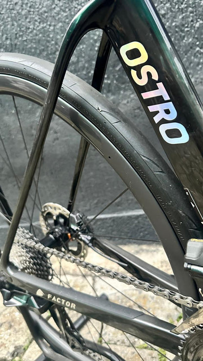 Bicicleta Demo Factor Ostro 1,0