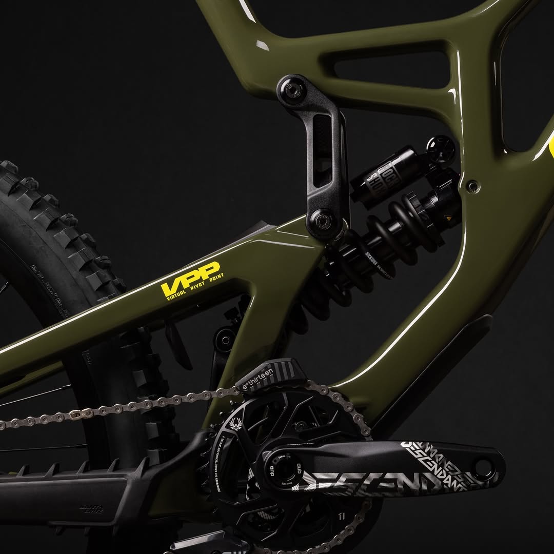 Bicicleta Santa Cruz V10 Cc Mx Kit S