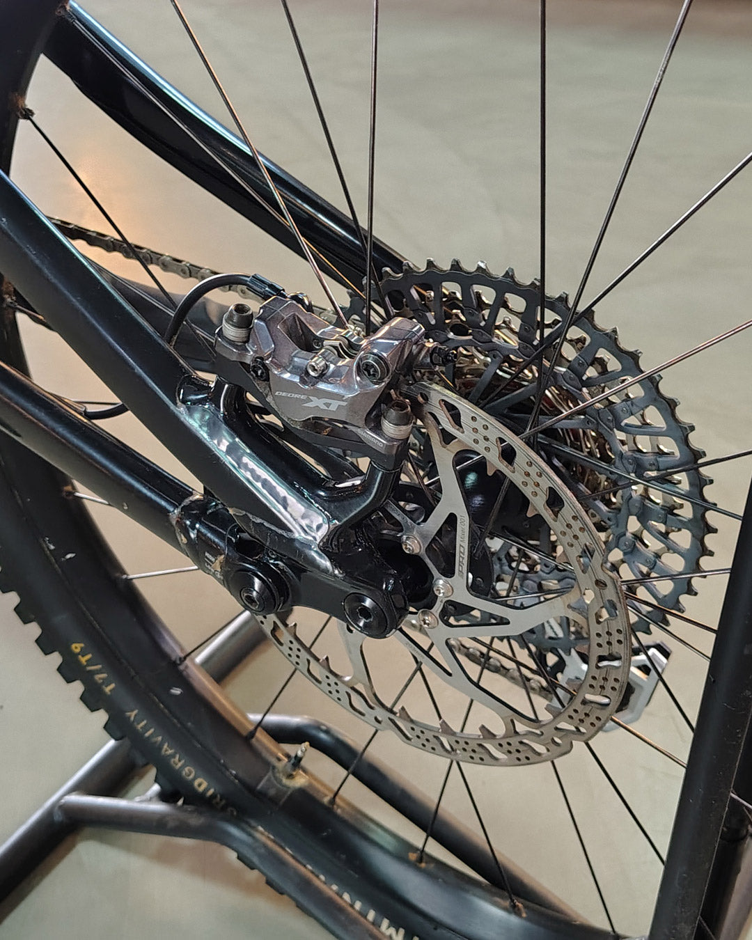 Bicicleta usada Specialized Turbo Levo