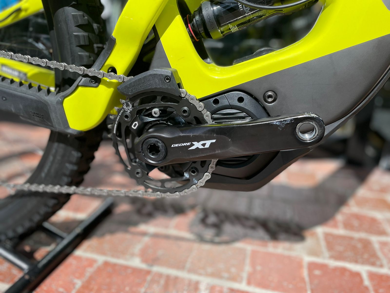 Bicicleta Usada Santa Cruz Heckler 8 CC NX