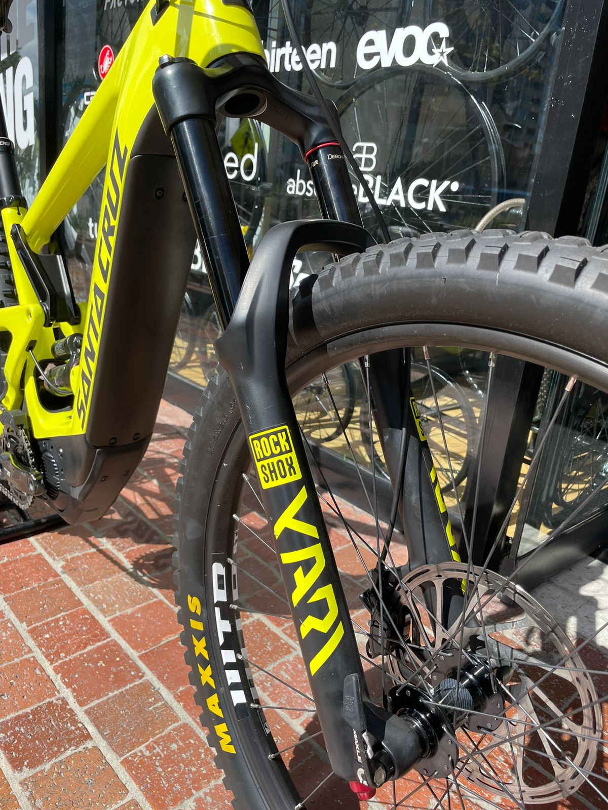 Bicicleta Usada Santa Cruz Heckler 8 CC NX