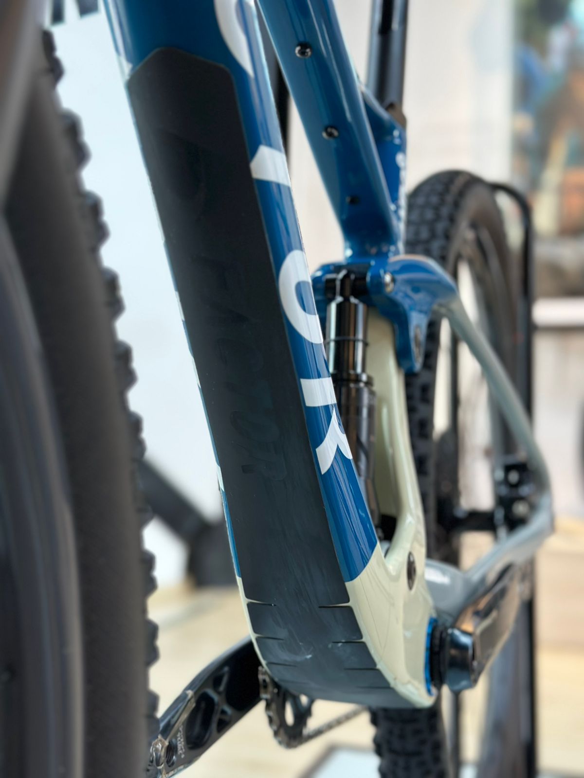 Bicicleta Demo Factor Lando XC
