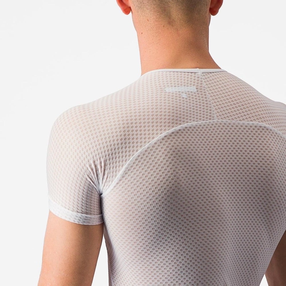 Base Layer Castelli Pro Issue SS blanco, detalle de malla y costuras de espalda