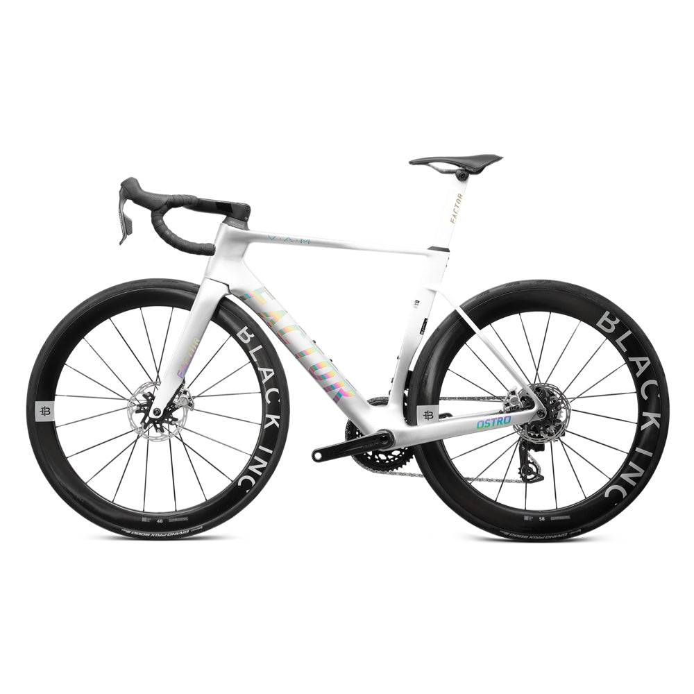 Bicicleta Factor Ostro VAM 2.0 Arctic Chrome en vista lateral del lado opuesto a la transmisión