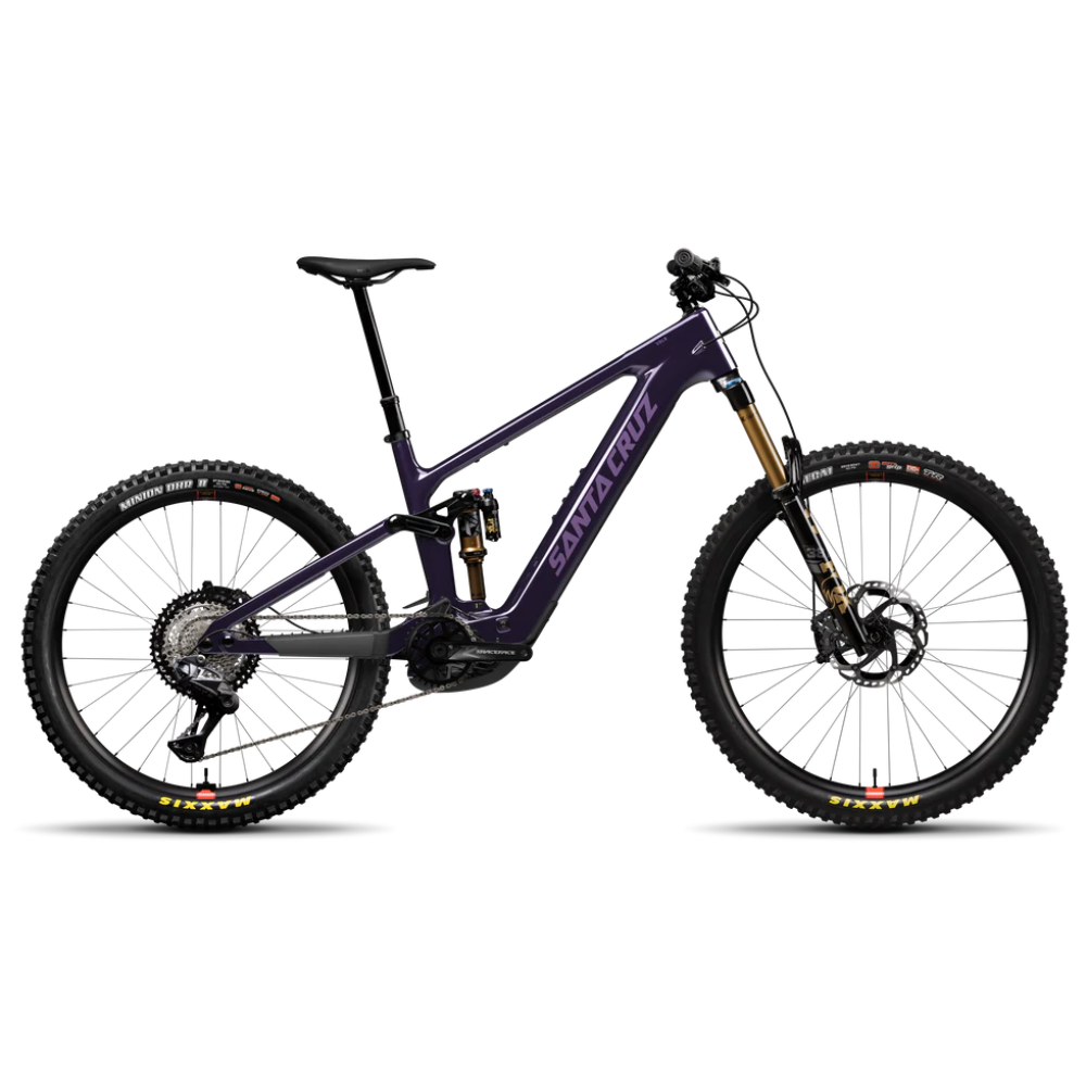 Bicicleta eléctrica Santa Cruz Vala C MX Kit XT Di2 morada vista de lado sobre fondo blanco.