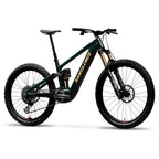 Santa Cruz Vala CC MX Kit X0 AXS RSV verde en vista frontal de tres cuartos.