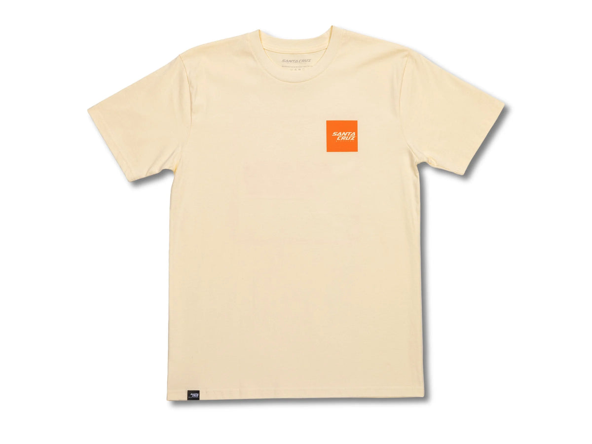 Camiseta Santa Cruz Blur Squared Tee Butter Yellow vista frontal con logo naranja.