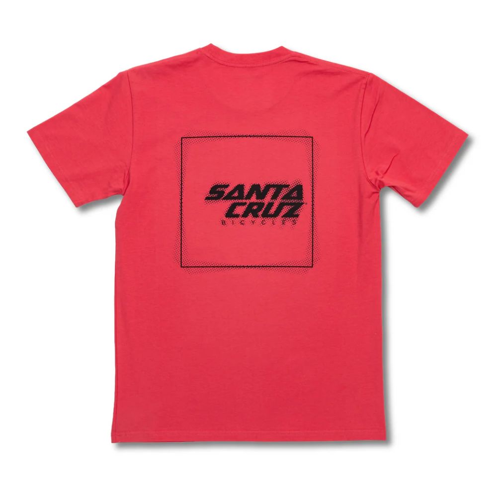 Camiseta Santa Cruz Blur Squared Tee color coral vista posterior con logo grande.