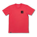 Camiseta Santa Cruz Blur Squared Tee color coral vista frontal con logo en recuadro.