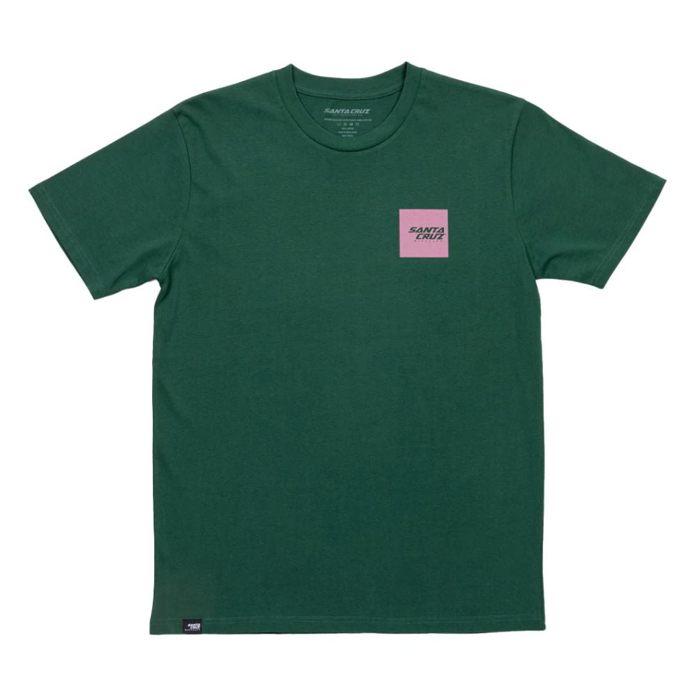 Camiseta Santa Cruz Blur Squared Tee verde British Racing vista frontal con logo rosa.