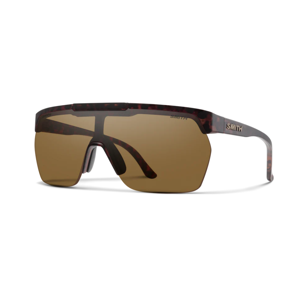 Gafas Smith XC con lente marrón ChromaPop y montura carey, vista frontal sobre fondo blanco