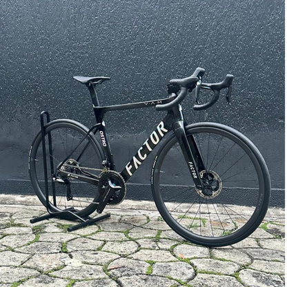 Bicicleta Demo Factor Ostro 1,0