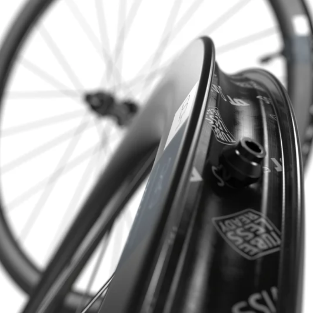 Rueda Delantera Dt Swiss Ruta Crc 1400 700 12*100 Perf 35mm