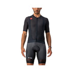 Jersey Castelli Insider negro puesto sobre modelo, vista frontal de manga corta y malla ventilada.