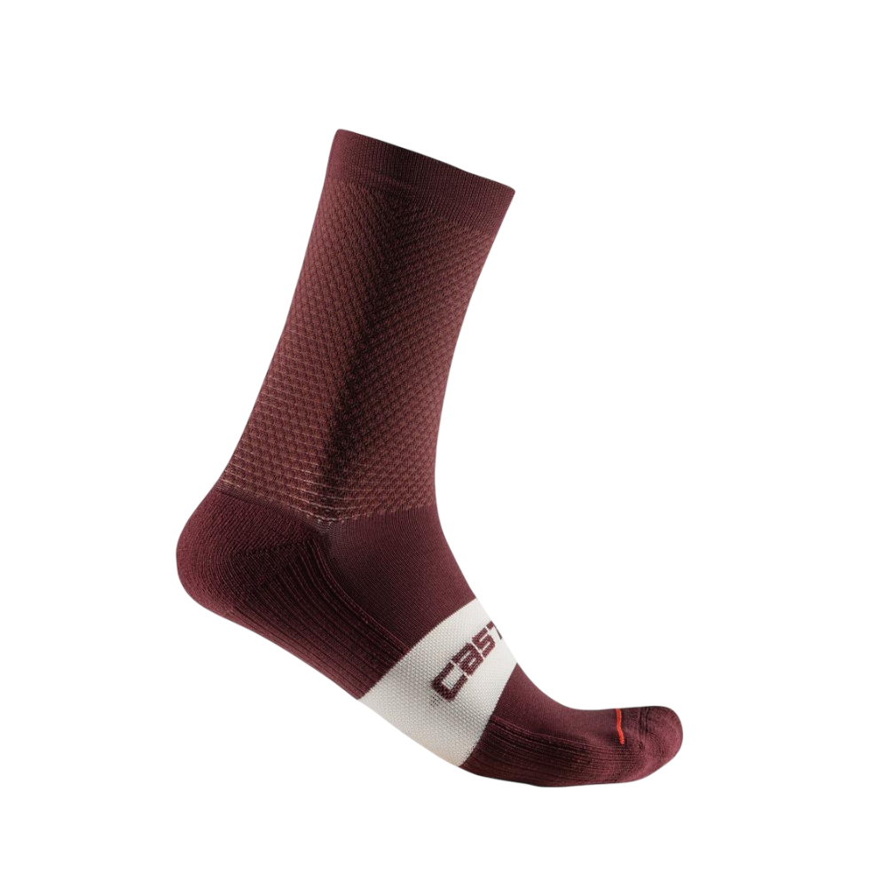 Media de ciclismo Castelli Espresso 15 color Deep Bordeaux, vista lateral sobre fondo blanco
