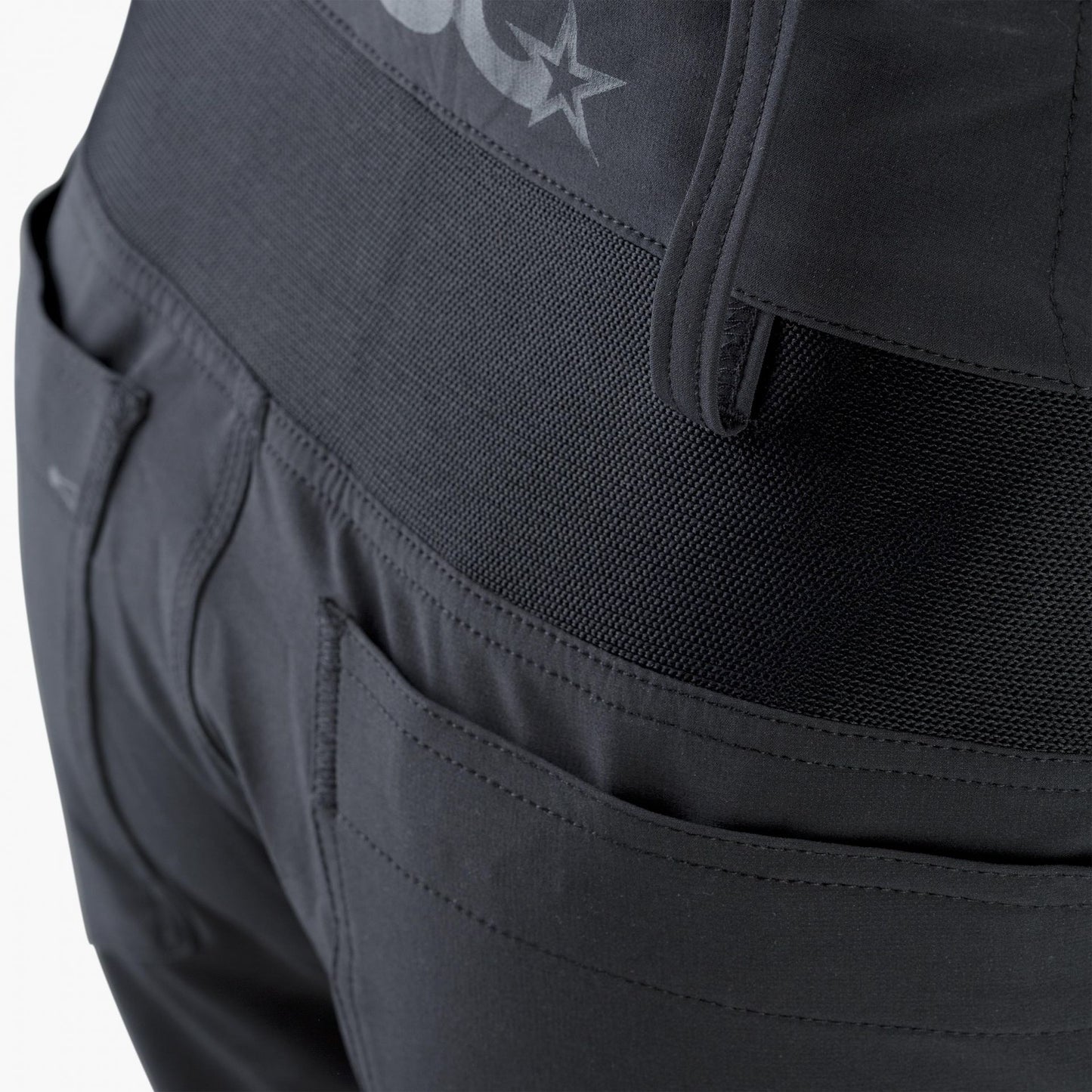 Short Evoc Enduro Mtb Hombre