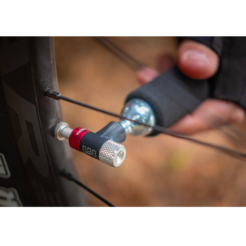 KIT INFLADOR BBB CO2/CARTUCHO 16G FUNDA - Bikexperts