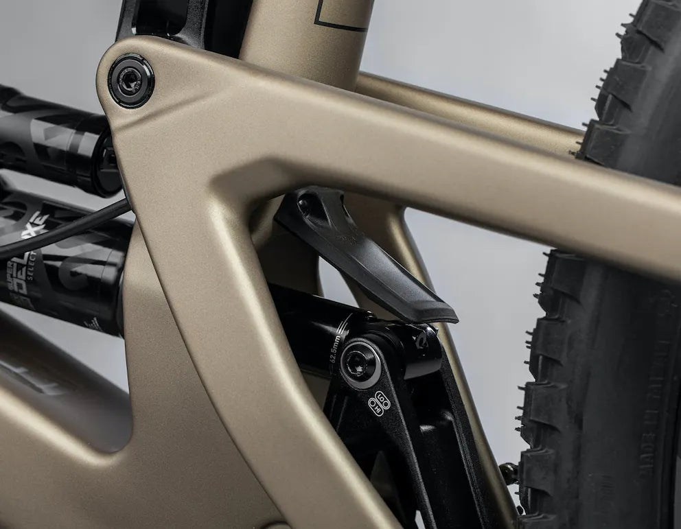 Bicicleta Santa Cruz Megatower C Kit S